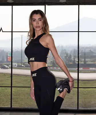 Къс спортен топ Jfit ALL BLACK - JFit Къс спортен топ Jfit ALL BLACK